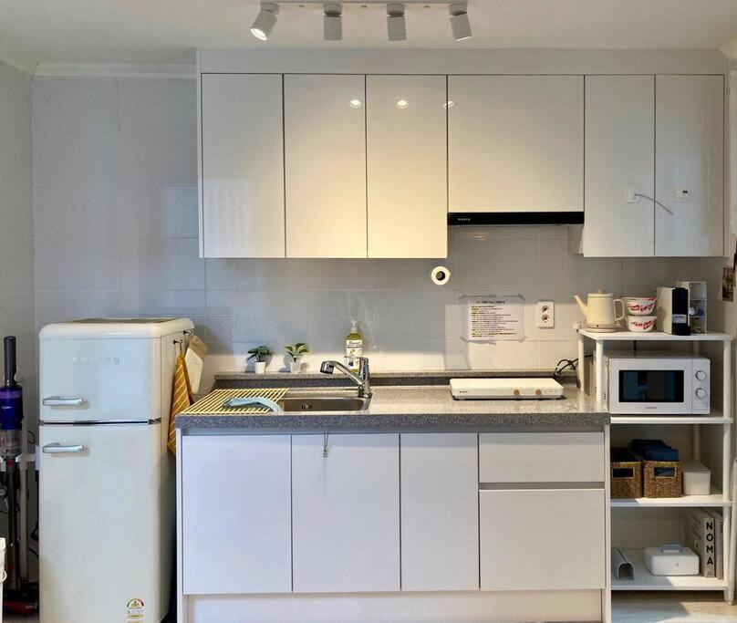 Apartment Dear *